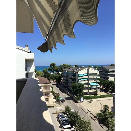 Casa Vacanze Fronte Mare 아파트 Montesilvano Marina
